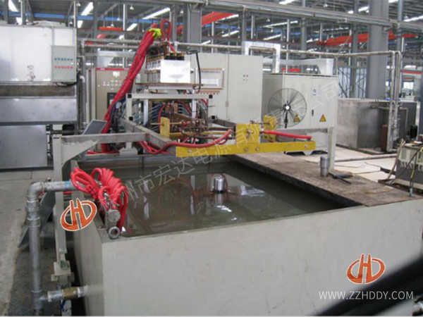 引導(dǎo)輪、驅(qū)動輪淬火機(jī)床